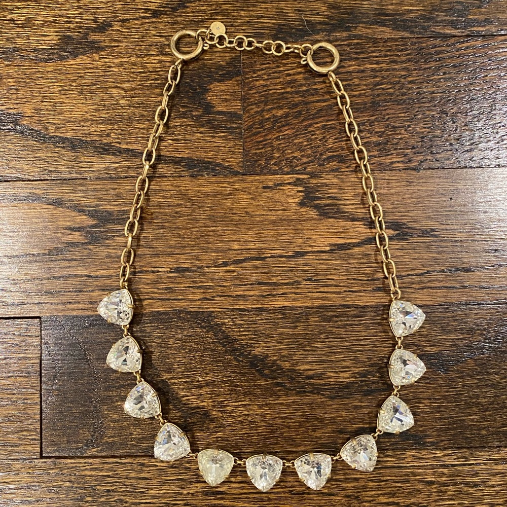 Stella & Dot Gem Necklace. Great condition. Sits at collar bone.